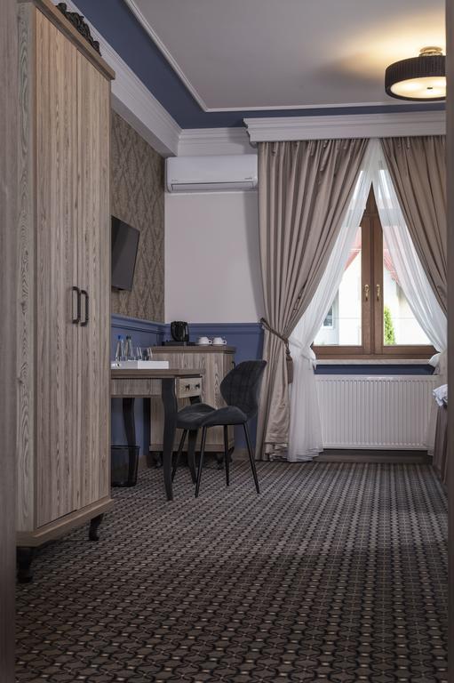 Apartamenty Willa W Dolinie Tarnow Ngoại thất bức ảnh